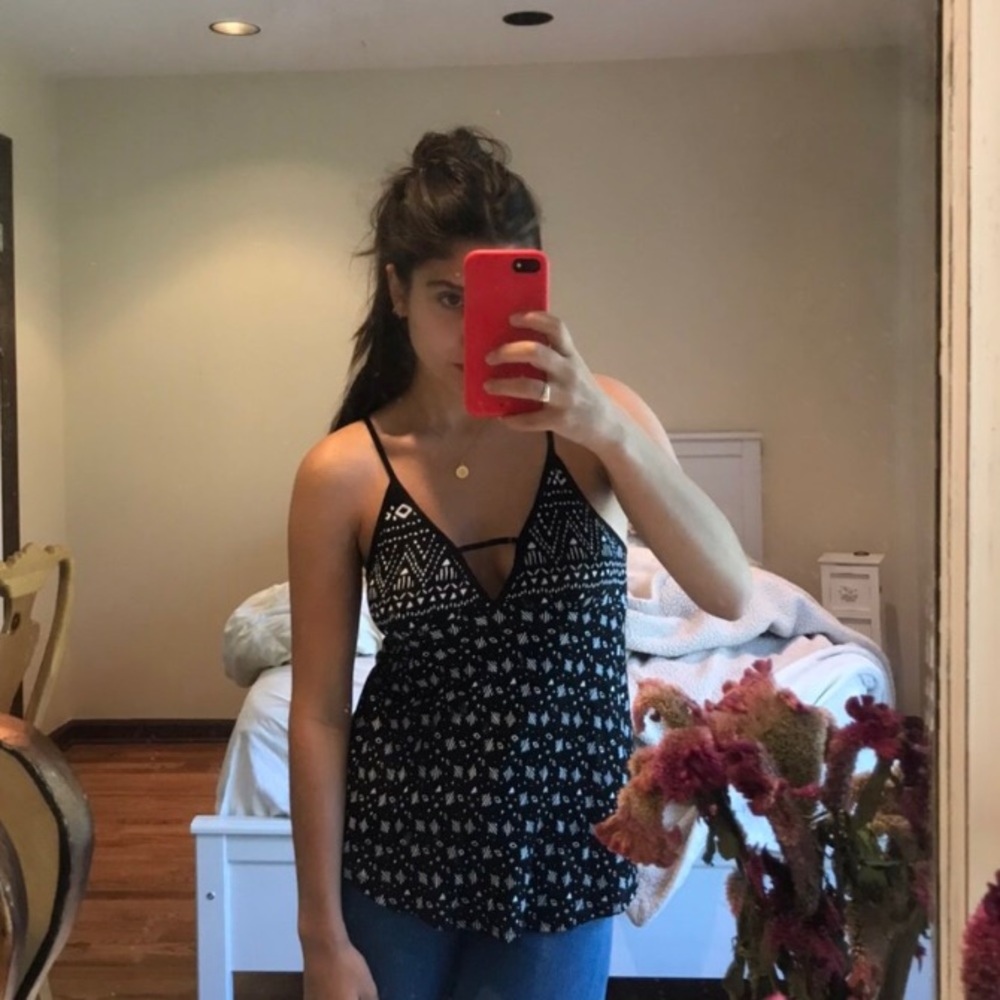 Urban outfitters black and white tank